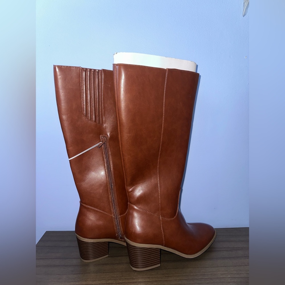 Brown Riding Boots - Picture 2 of 3